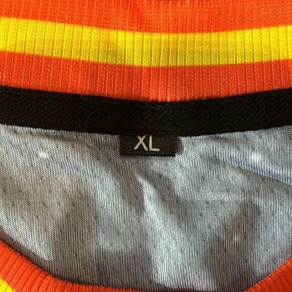 Adult LeBron James Number 6 Basketball Jersey Size XL NEW - Picture 10 of 10